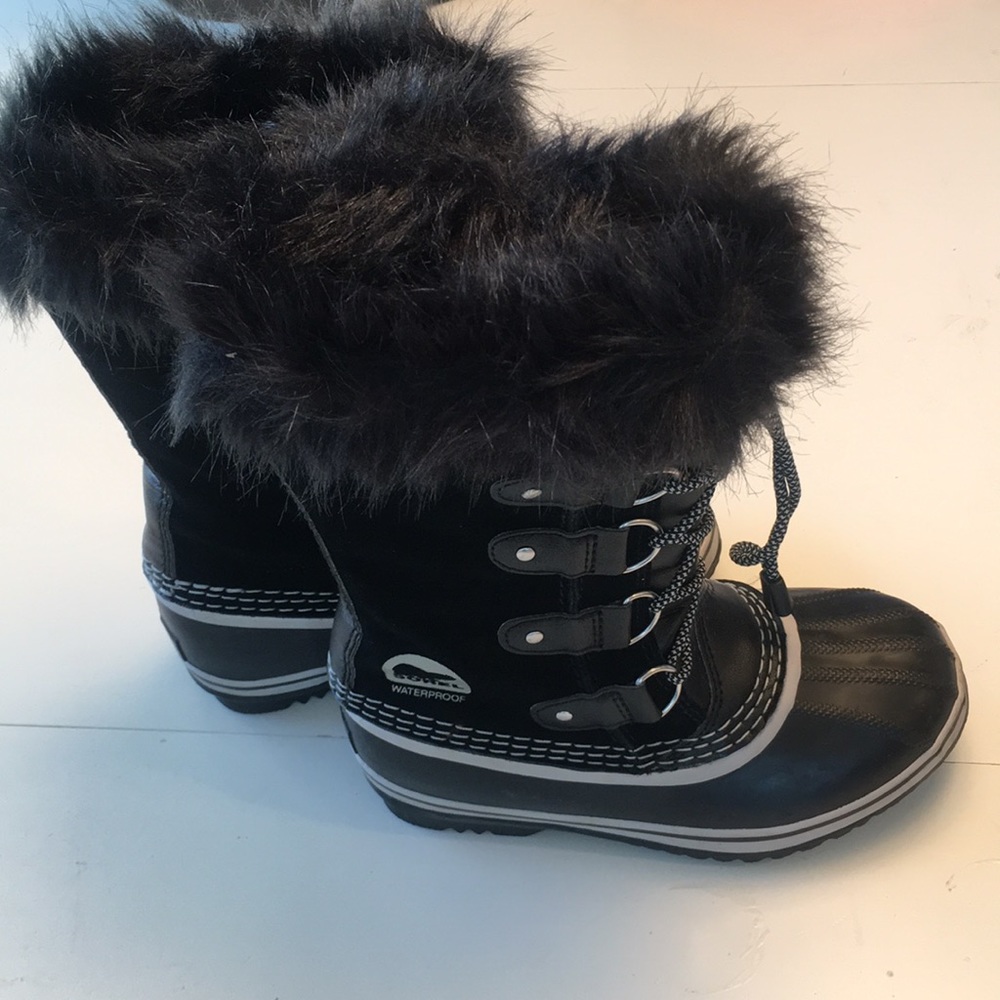 Sorel Youth Joan of Arctic Boots